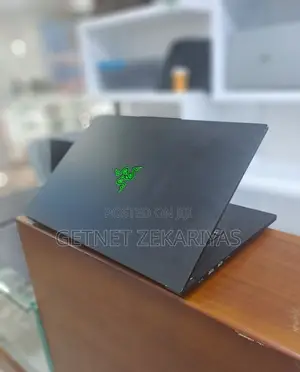 New Laptop Razer Blade 16GB Intel Core I7 SSD 512GB