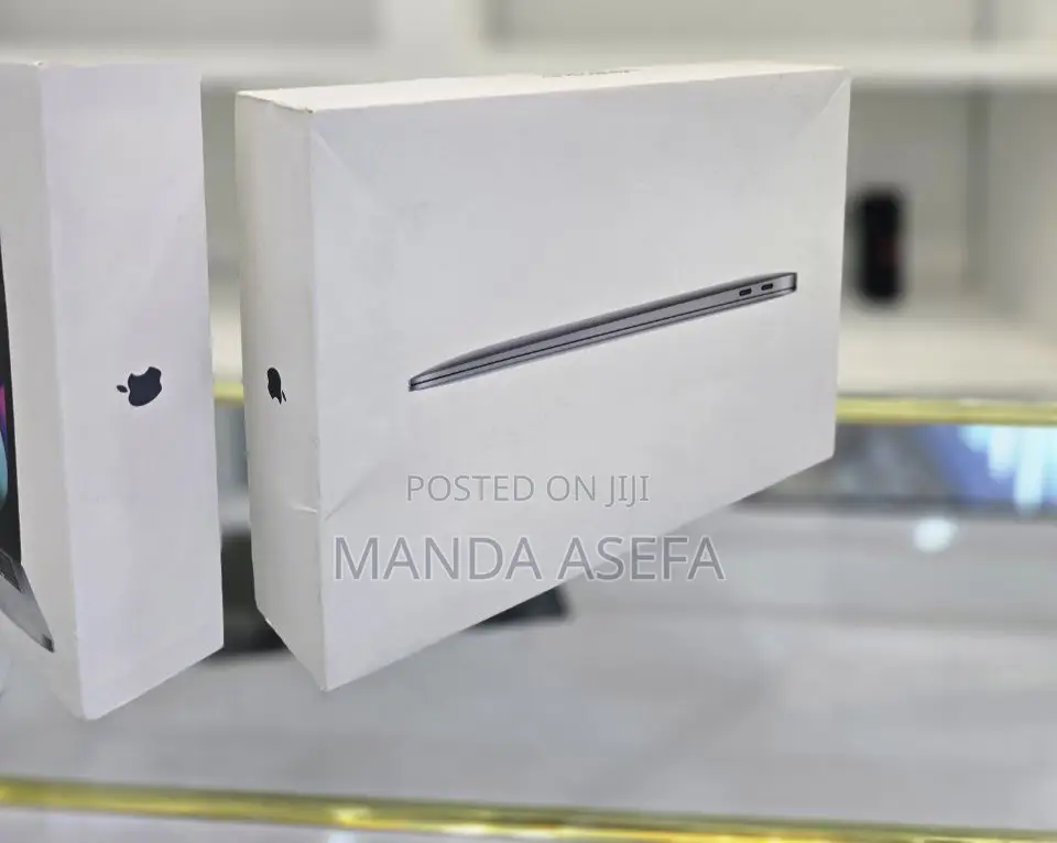 New Laptop Apple MacBook Air 8GB Apple M1 SSD 256GB