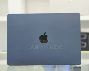 Laptop Apple MacBook Air 2022 M2 16GB Apple M2 SSD 512GB