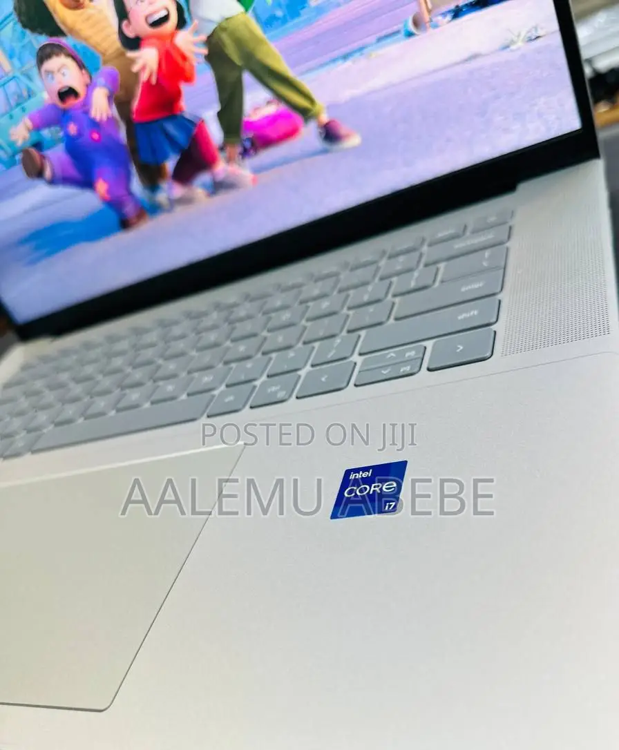 New Laptop Dell Inspiron 15 16GB Intel Core I7 SSD 512GB