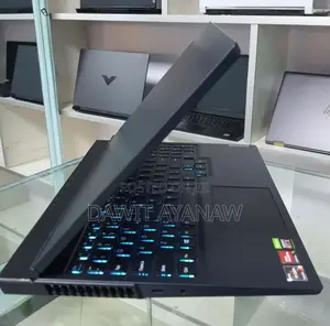 New Laptop Lenovo Legion 5 16GB AMD Ryzen 7 SSD 1T