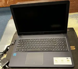 Laptop Asus VivoBook 15 X505BA 4GB Intel Celeron SSD 128GB