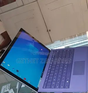 New Laptop Microsoft Surface 4GB Intel Core M SSD 128GB