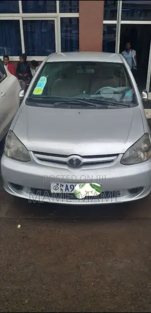 Toyota Corolla 2005 Silver