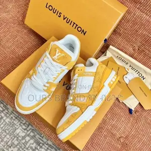 Louis Vuitton Trainer's Master Quality Shoes