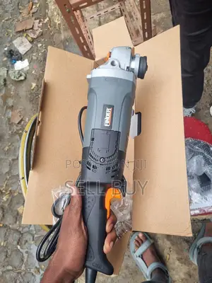 Finder Grinder 1400w