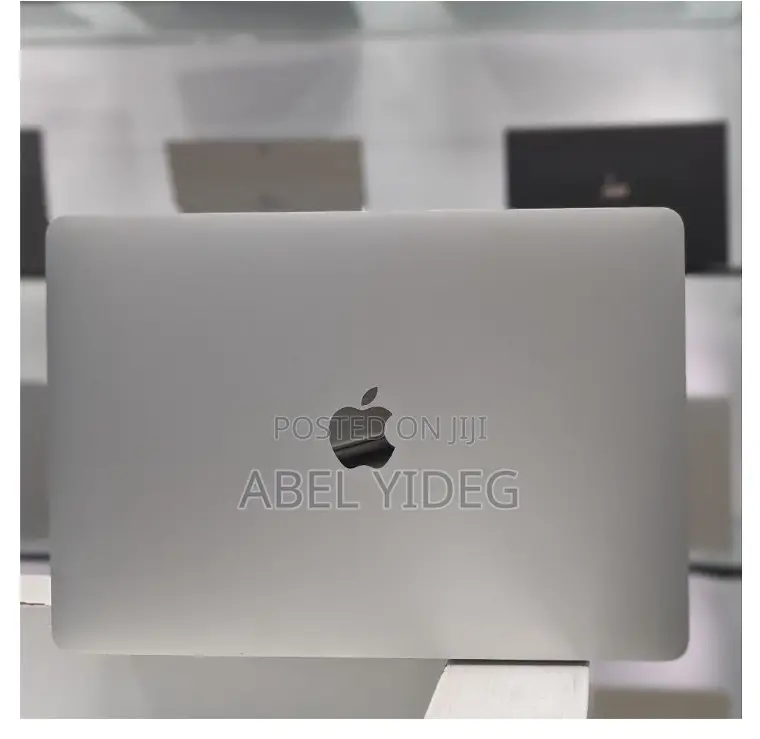 New Laptop Apple MacBook Pro 2018 16GB Intel Core I7 SSD 512GB