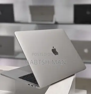 New Laptop Apple MacBook Pro 2018 16GB Intel Core I7 SSD 512GB