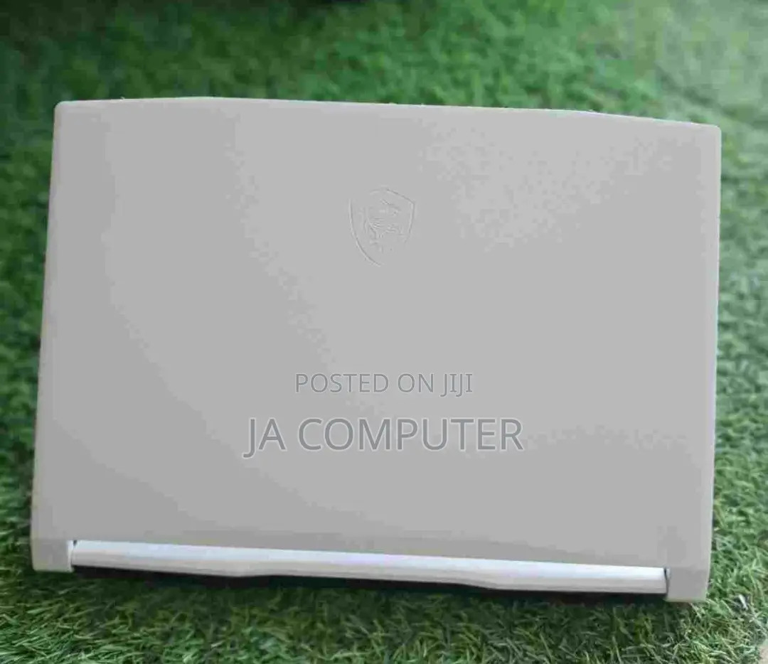 New Laptop MSI GF63 8GB Intel Core I5 SSD 512GB