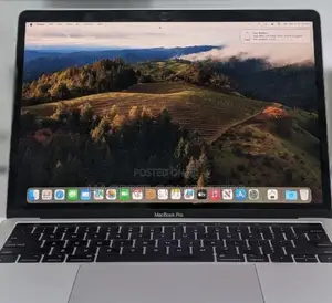 New Laptop Apple MacBook Pro 2018 16GB Intel Core I7 SSD 512GB