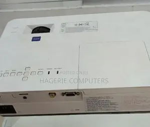 Used Sony VPL-DX221 Projector