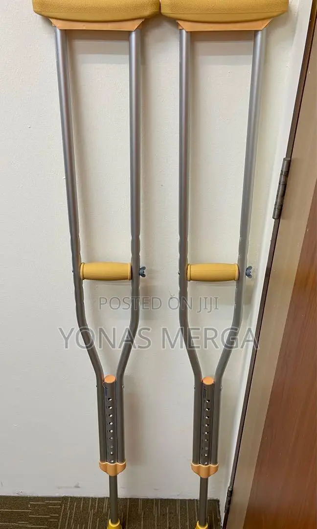 Crutches ₸ክራንች/Crunche;Crutches Crutches√Crutches~Crutches