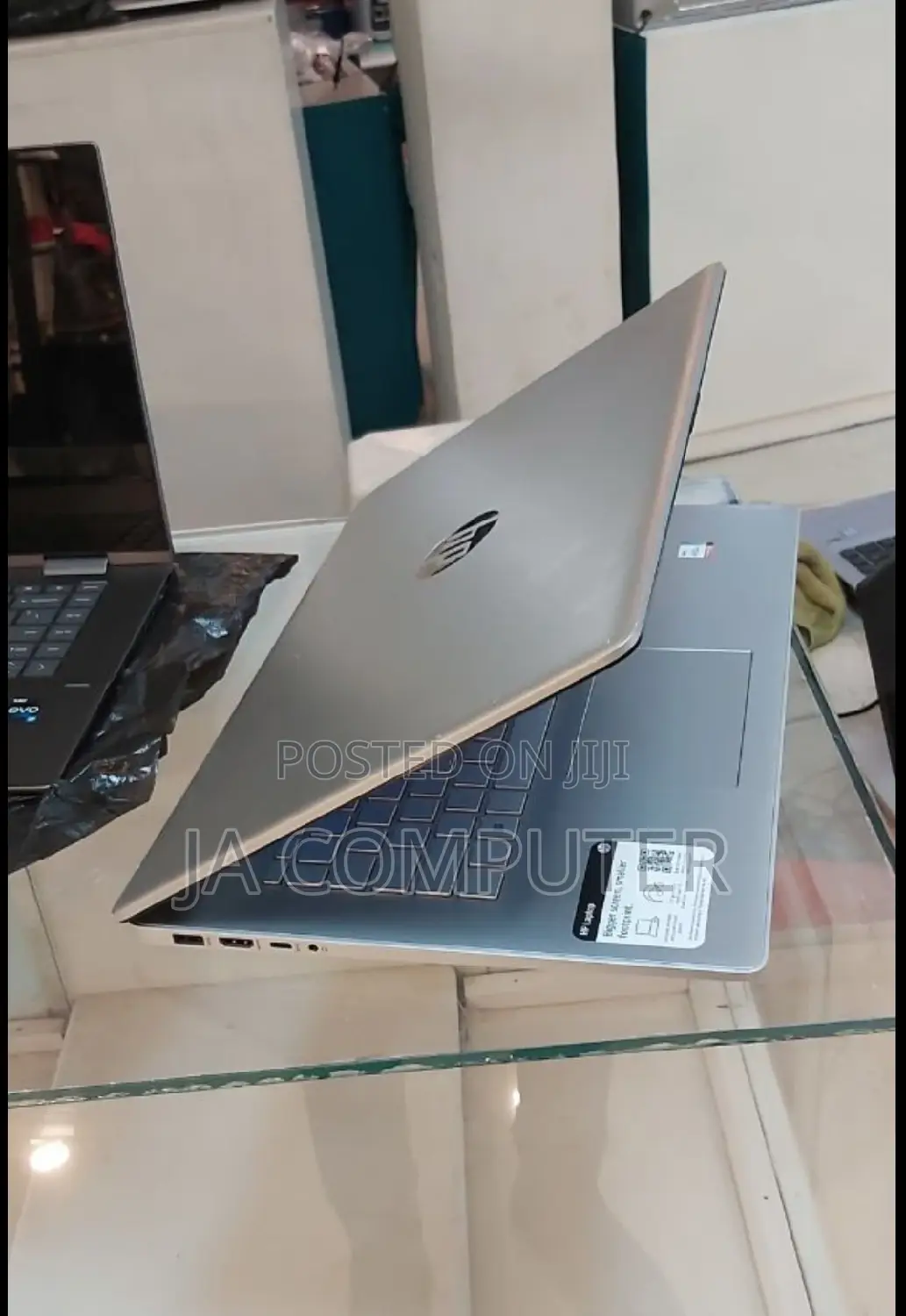 New Laptop HP Stream Notebook 8GB Intel Core I5 SSD 256GB