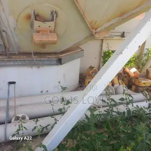 የሚሸጥ Mobile Concreat Batching Plant
 በሰአት 23/30 ሜትር ኩብ