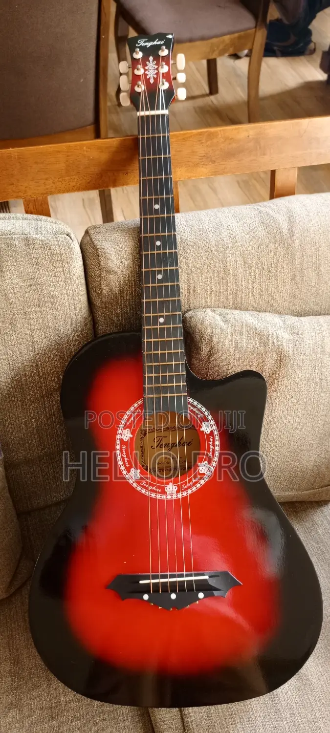 Box Guitar