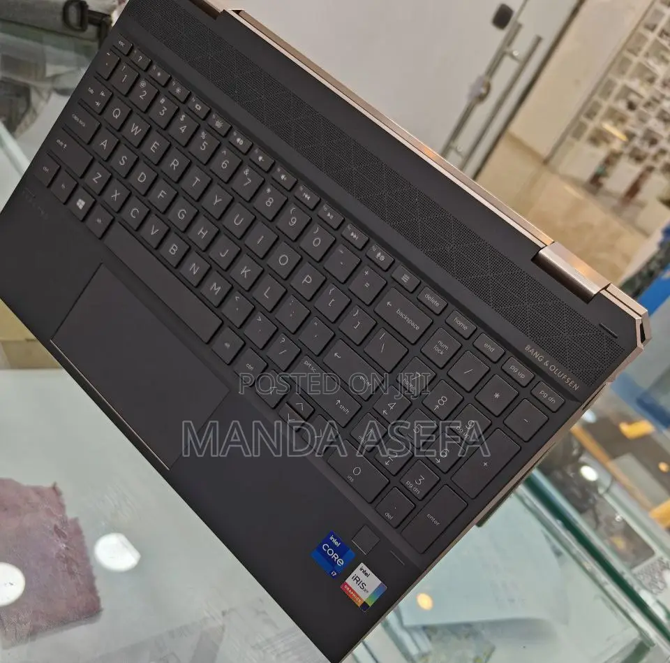 New Laptop HP Spectre 16GB Intel Core I7 SSD 512GB