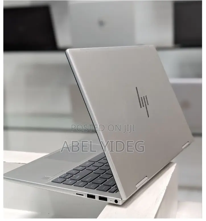 New Laptop HP Envy X360 8GB Intel Core I5 SSD 512GB