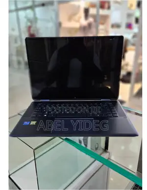 New Laptop HP Spectre X360 16GB Intel Core I7 SSD 512GB