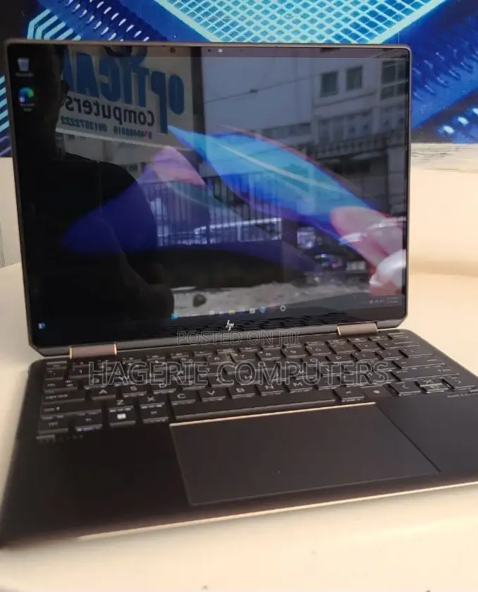 New Laptop HP Spectre X360 16GB Intel Core I7 SSD 512GB