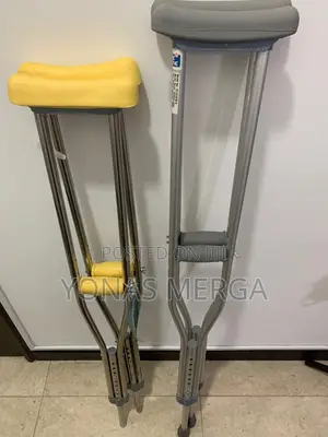 ክራንች¡Crutches‛Crutches=Crutches‰Crutches’Crutches❝Crutches