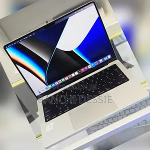 New Laptop Apple MacBook Pro 2021 M1 16GB Apple M1 Pro SSD 512GB