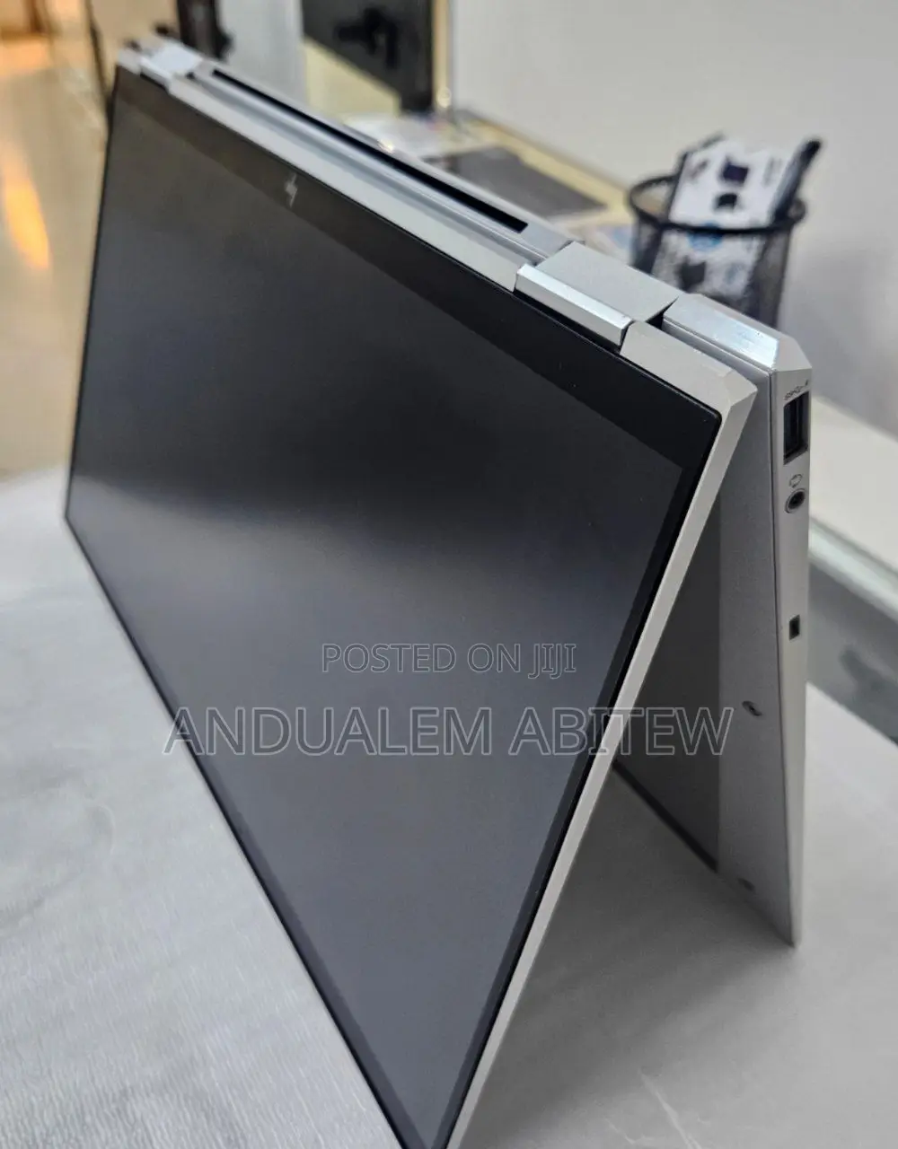 New Laptop HP EliteBook X360 1040 G7 16GB Intel Core I7 SSD 512GB