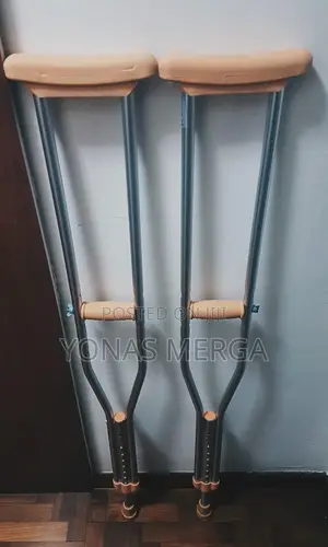 Crutches $Crutches /Crunch,ክራንች*Crutches"Crutches °Crutches