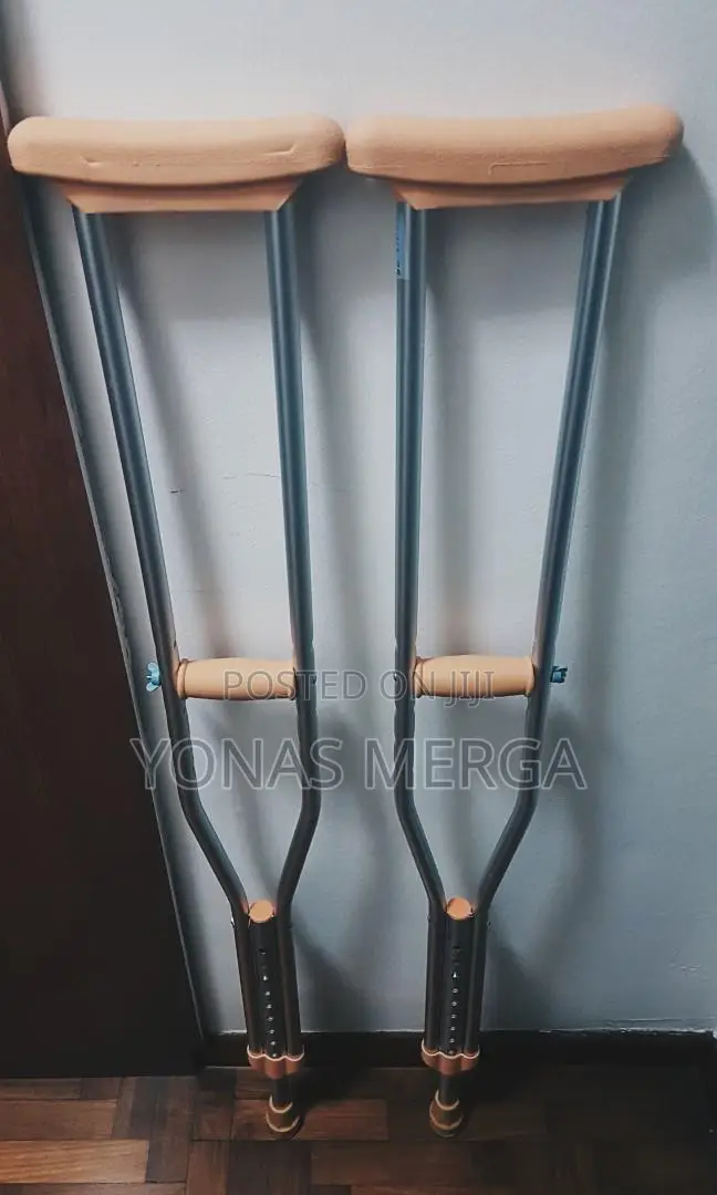Crutches $Crutches /Crunch,ክራንች*Crutches"Crutches °Crutches