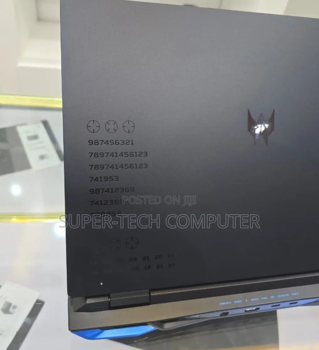New Laptop Acer Predator 17 16GB Intel Core I9 SSD 1T