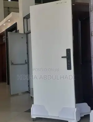 የዋና እና ውስጥ ለውስጥ በሮች