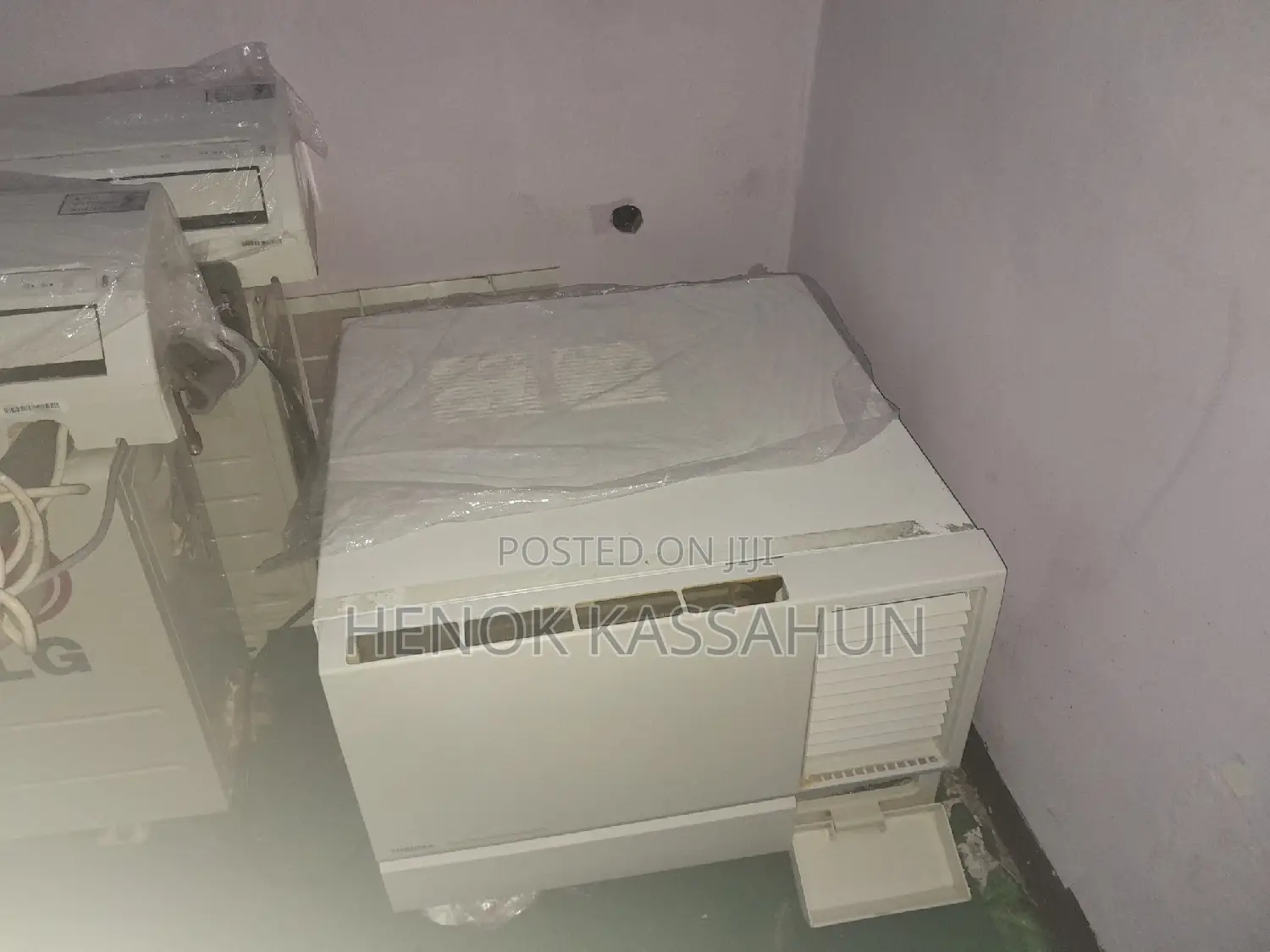 Toshiba Flat Type Air Conditioner