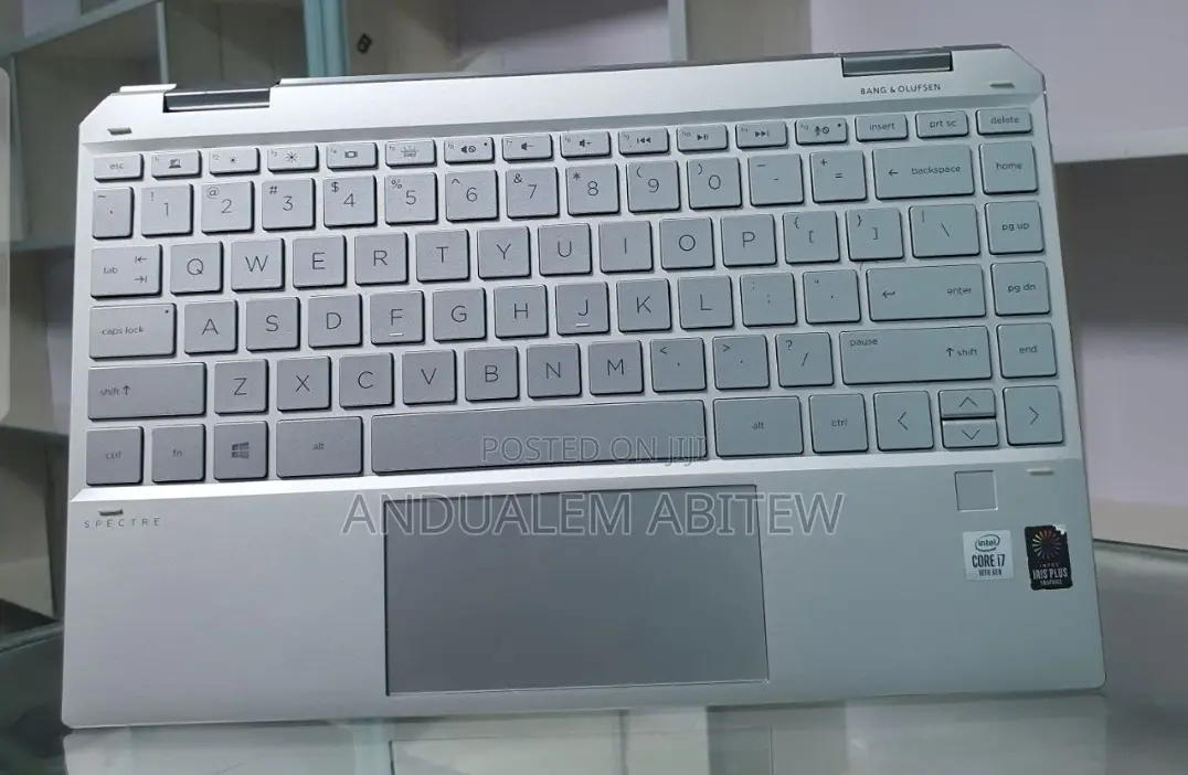 New Laptop HP Spectre 16GB Intel Core I7 SSD 512GB