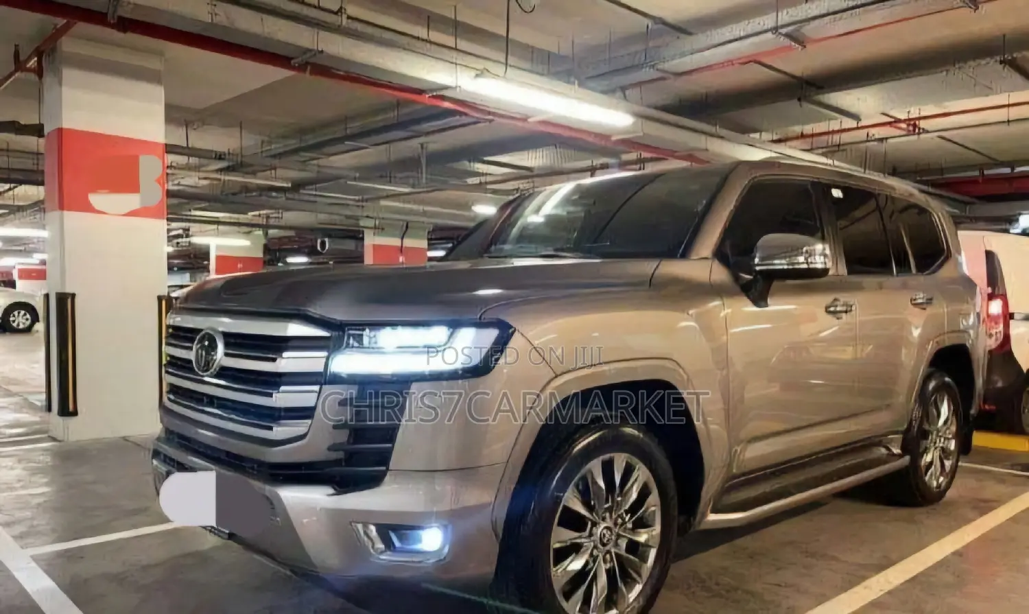 Toyota Land Cruiser 2023 Gold