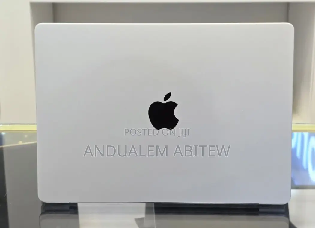 New Laptop Apple MacBook Pro M1 16GB Apple M1 SSD 1T