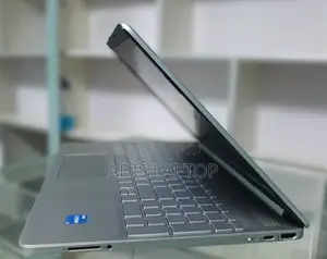 New Laptop HP Pavilion 15 8GB Intel Core I3 SSD 512GB