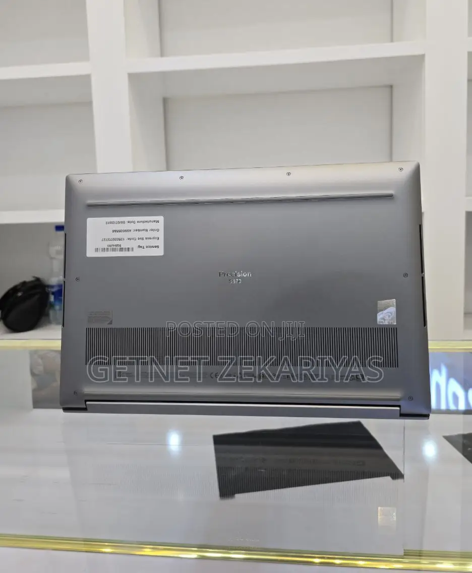 New Laptop Dell Precision 5570 64GB Intel Core I7 SSD 1T