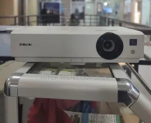 Sony DX102 Projector