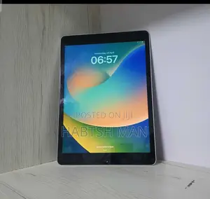 New Apple iPad 10.2 (2021) 64 GB Silver