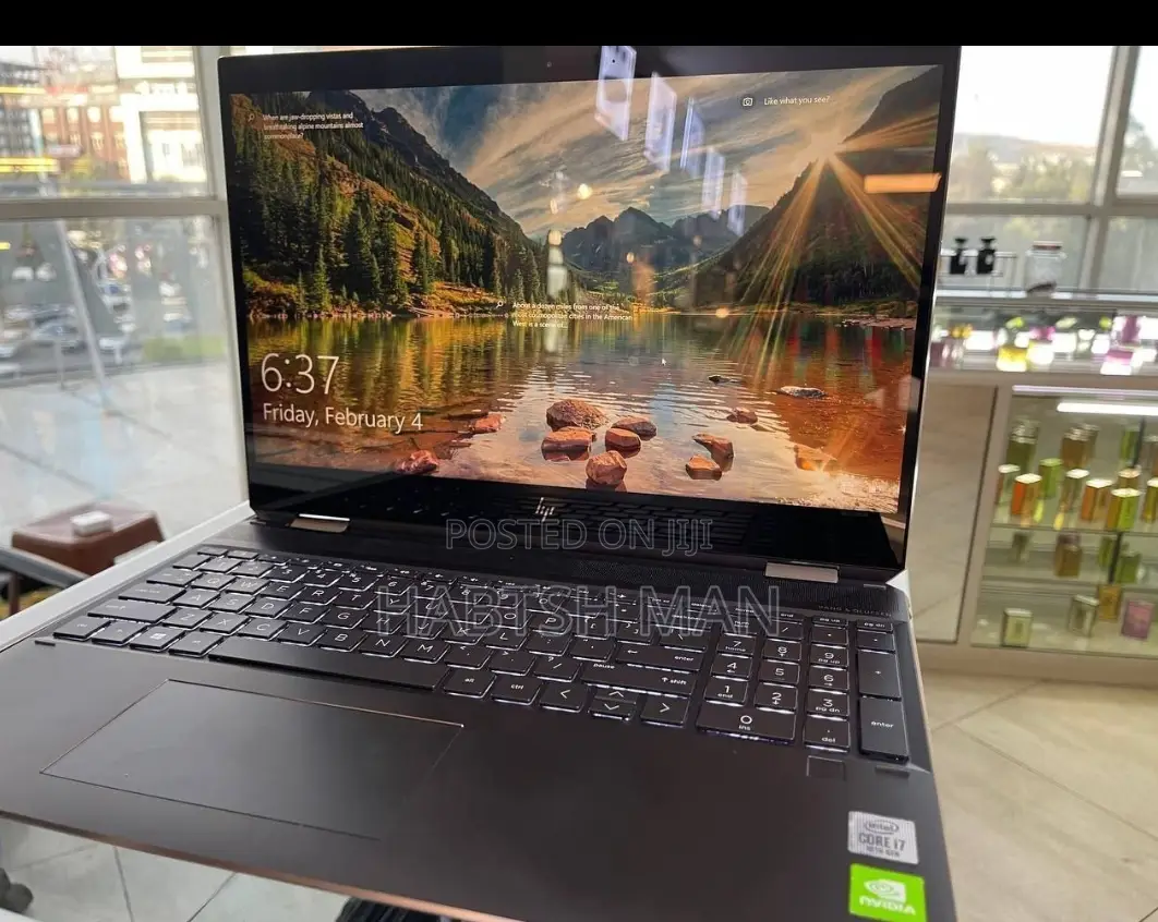 New Laptop HP Spectre X360 16GB Intel Core I7 SSD 512GB