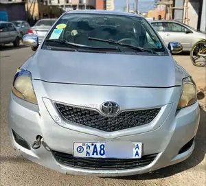 Toyota Yaris 2009 Silver