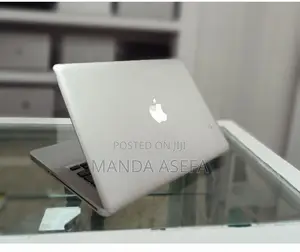 Laptop Apple MacBook Pro 2010 12GB Intel Core I5 SSD 512GB