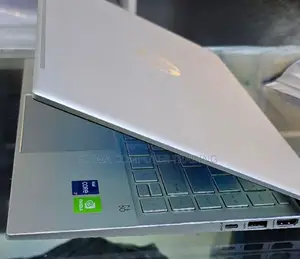 New Laptop HP Pavilion 14 16GB Intel Core i7 SSD 512GB