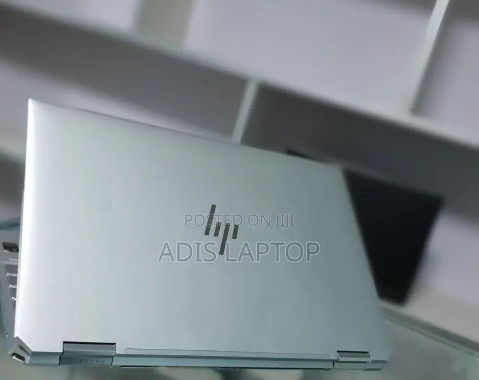 New Laptop HP Spectre X360 16GB Intel Core I7 SSD 512GB