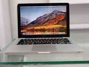 Laptop Apple MacBook Pro 2010 12GB Intel Core I5 SSD 512GB