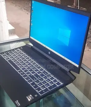 New Laptop HP Pavilion 15 8GB AMD Ryzen 5 SSD 512GB