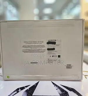 New Laptop Apple MacBook Pro 16GB Apple M2 SSD 512GB