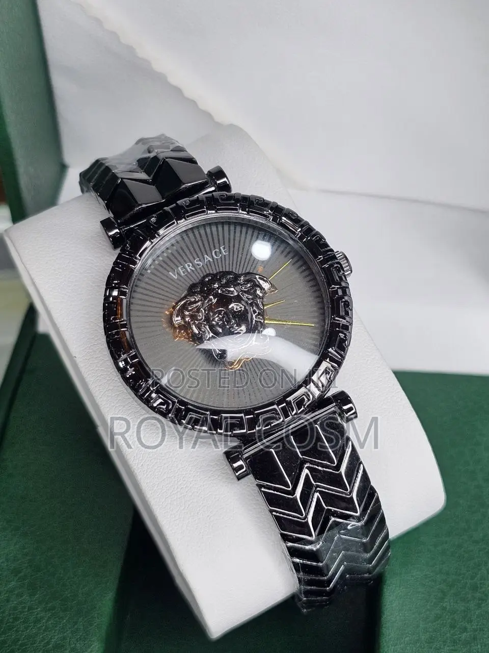 Elegant Varsace Watches for Women