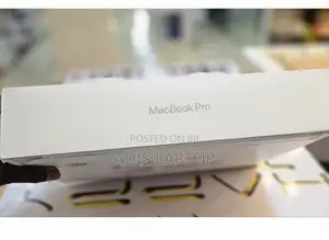 New Laptop Apple MacBook Pro 2022 M2 16GB Intel Core I5 SSD 512GB
