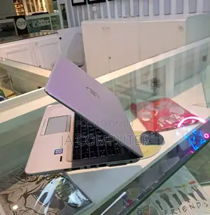 New Laptop HP EliteBook 840 G3 4GB Intel Core I5 HDD 500GB