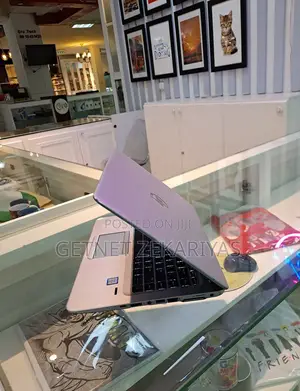 New Laptop HP EliteBook 840 G3 4GB Intel Core I5 SSD 500GB
